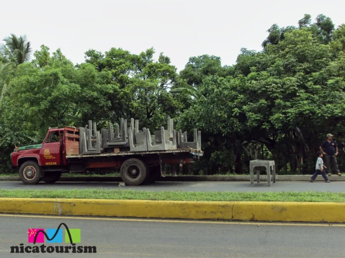 DSC00630 Rustic washing machine
