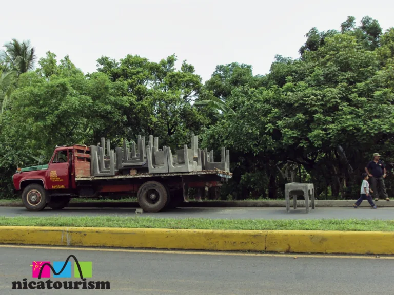 Rustic washing machine