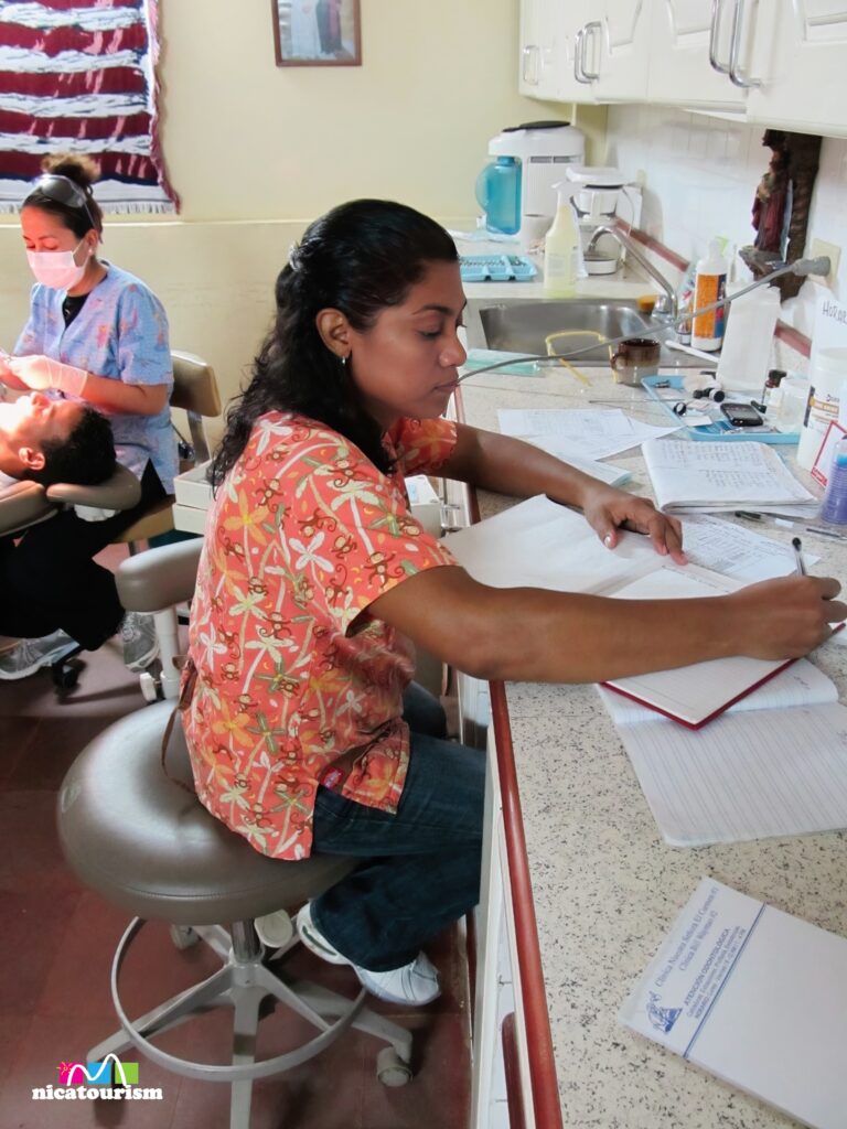 Dental technician in Granada, Nicaragua