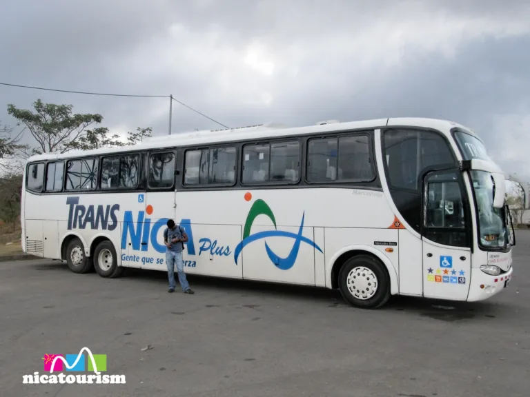 TransNica Bus from the outside