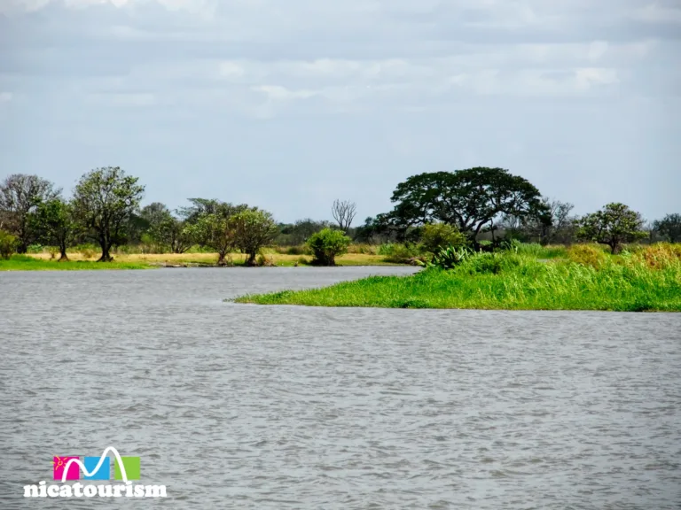 El Paso and Río Malacatoya