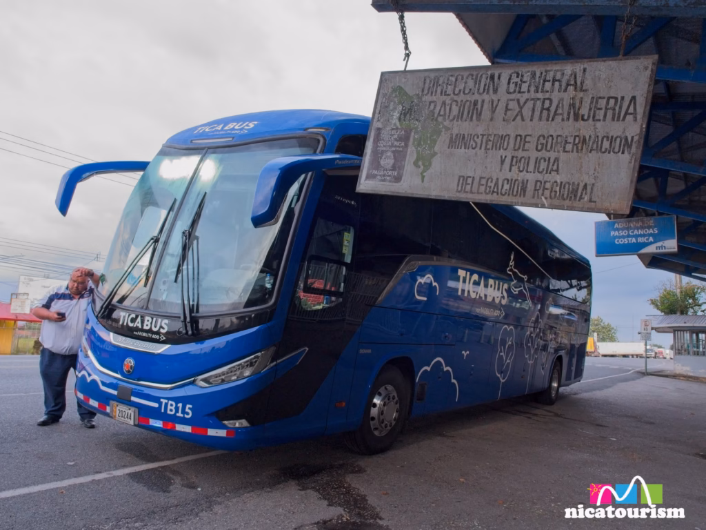 Tica Bus
